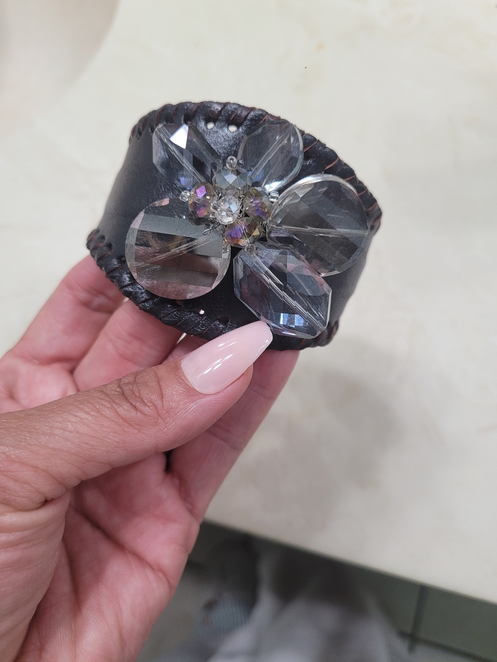 Vintage Boho Leather Cuff Bracelet Crystal Flower Accent